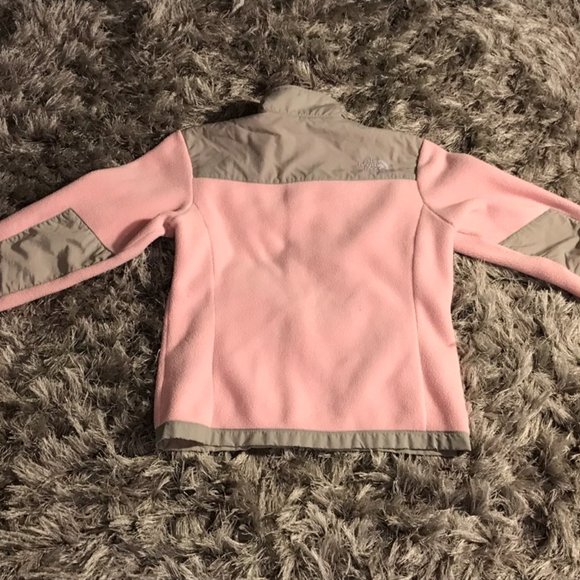 Girl's Light Pink North Face Denali Jacket - Picture 2 of 3